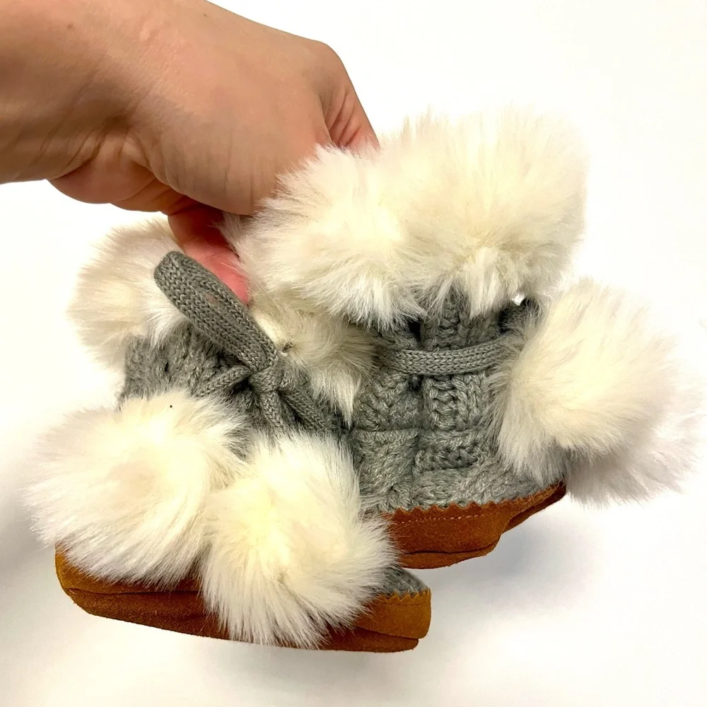 RH CABLE KNIT & LUXE FAUX FUR SLIPPER SOCKS Baby